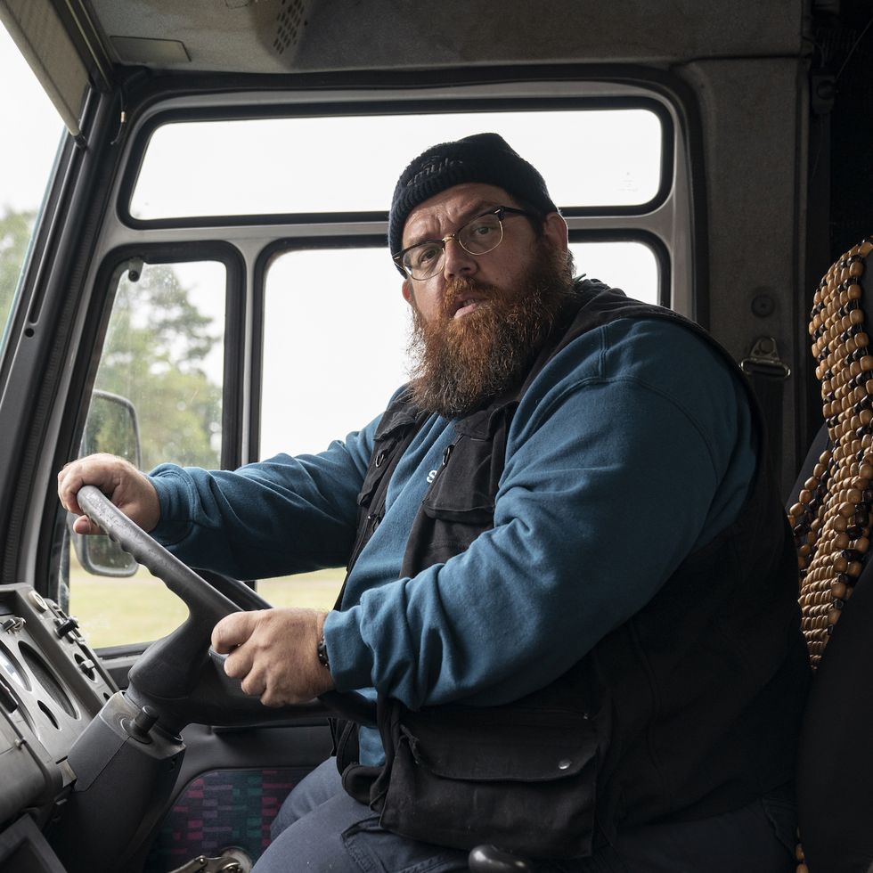 nick frost as gus roberts in new amazon original truth seekers