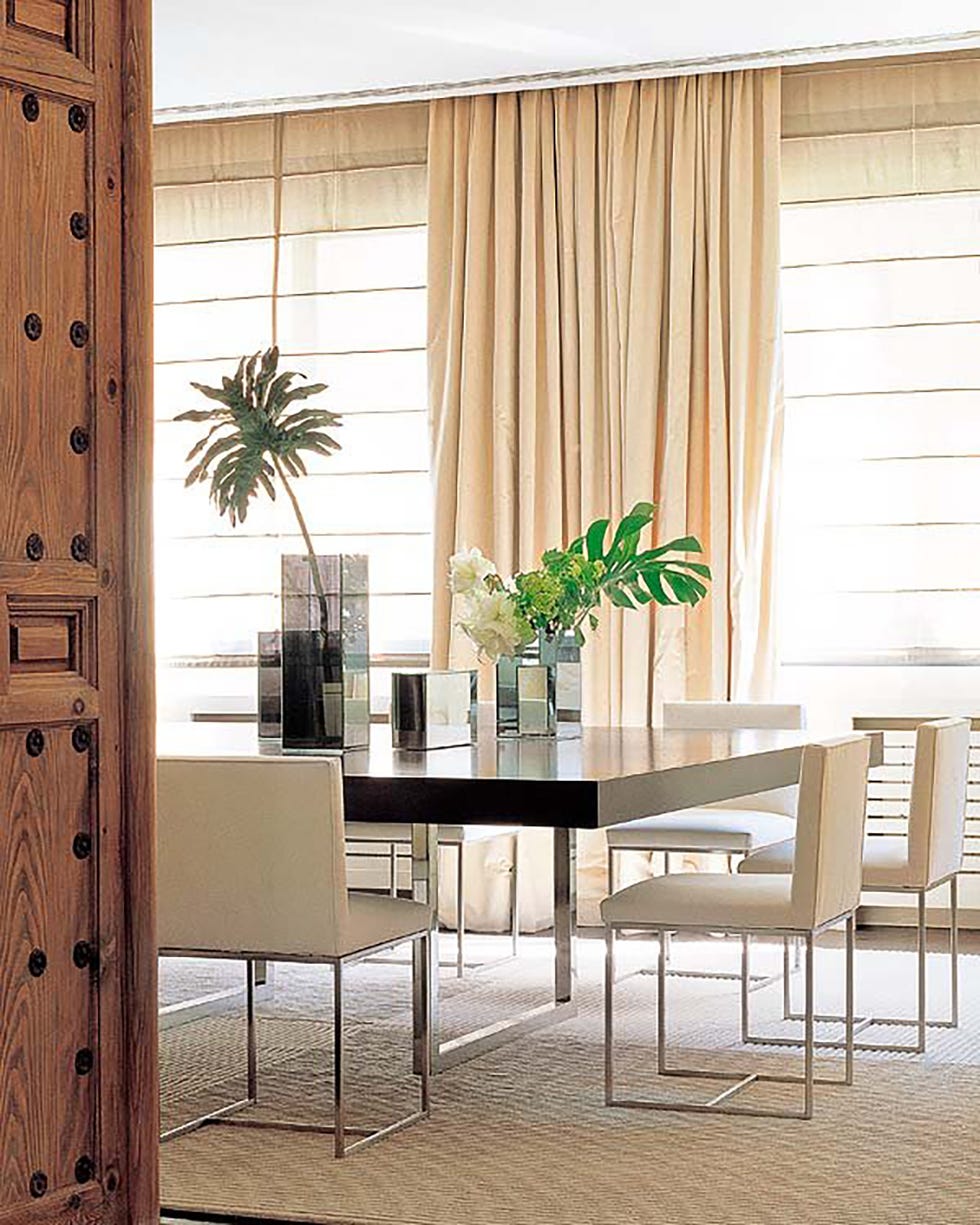 Cortinadecor - Preciosa foto del comedor de @m2_decoracion con nuestros estores  paqueto. Nos encanta la luz y cómo se convierten en el elemento perfecto  para terminar la decoración. Os gusta el resultado