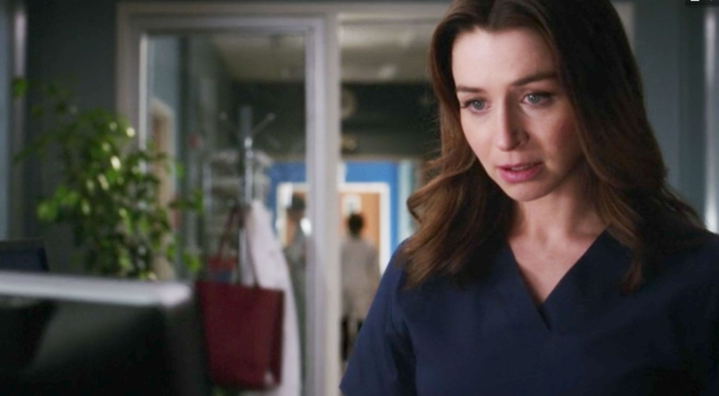 Grey's Anatomy Season-14 Premiere - Amelia Finds a Brain Tumor