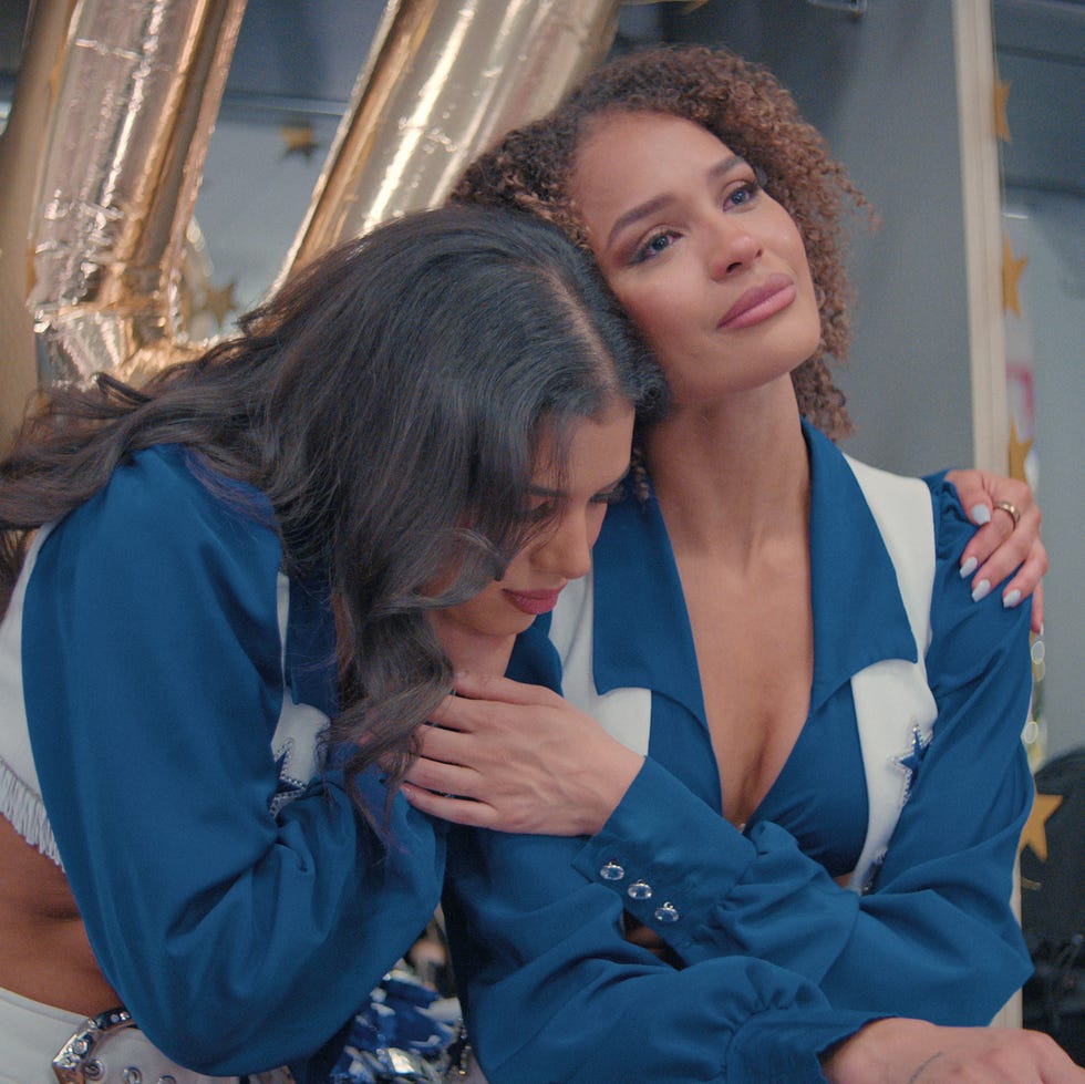 America's Sweethearts: Dallas Cowboys Cheerleaders, Staffel 2. (v. l. n. r.) Chandi und Jada in America's Sweethearts: Dallas Cowboys Cheerleaders, Staffel 2. Mit freundlicher Genehmigung von Netflix © 2025
