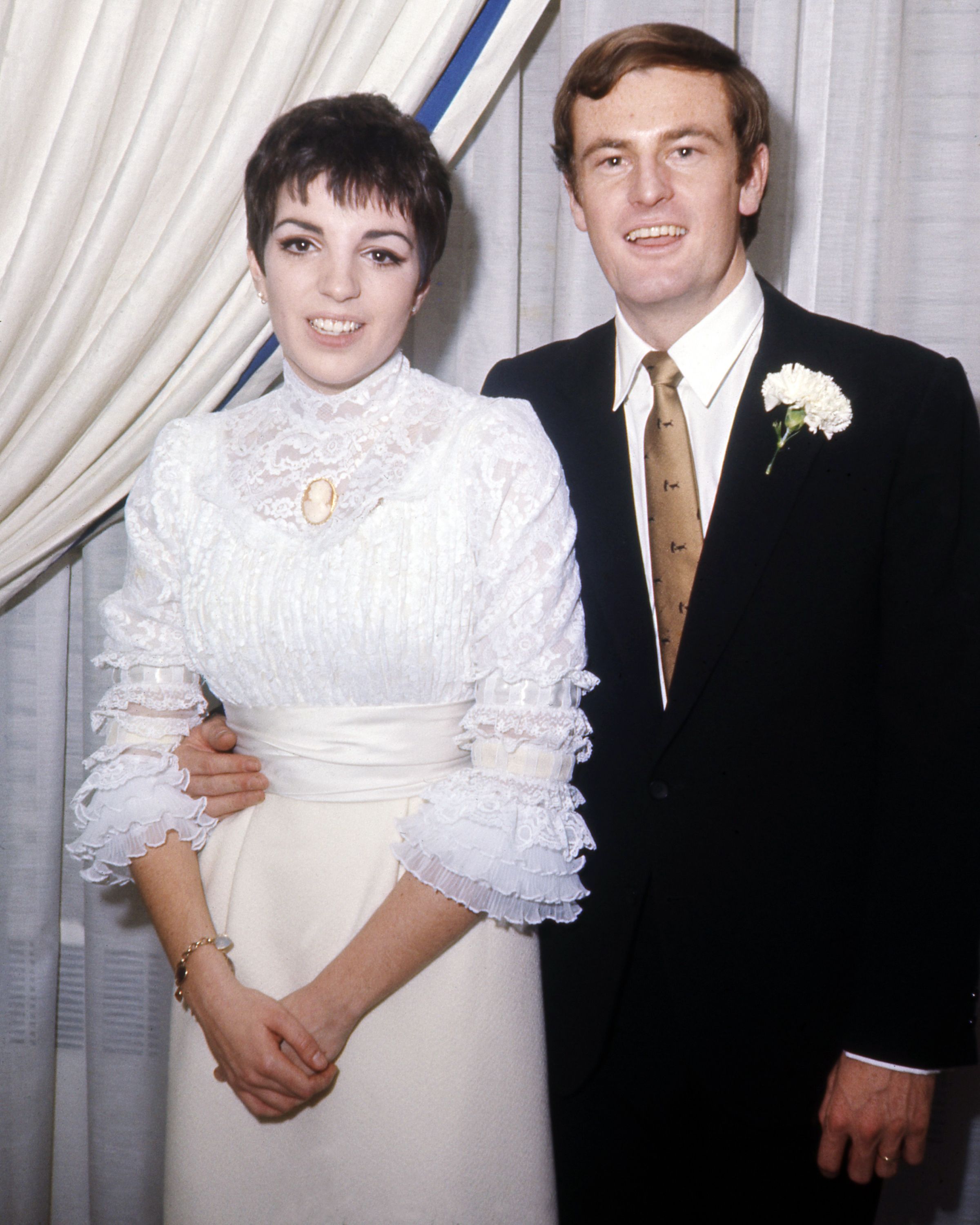 41 Vintage Photos of Celebrity Weddings From the 1960s