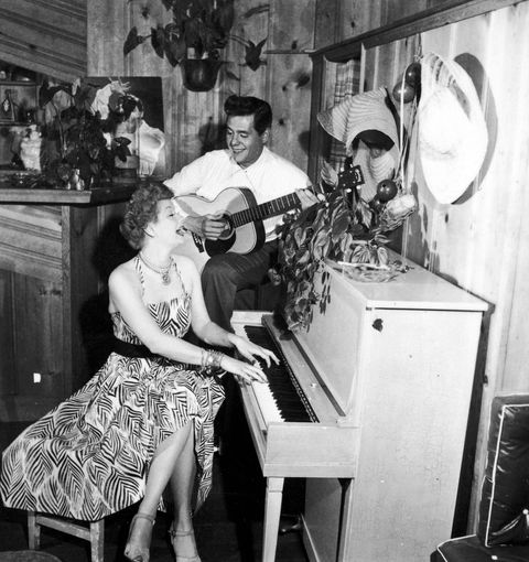 lucille and desi playing piano and singing