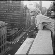 marilyn on the roof