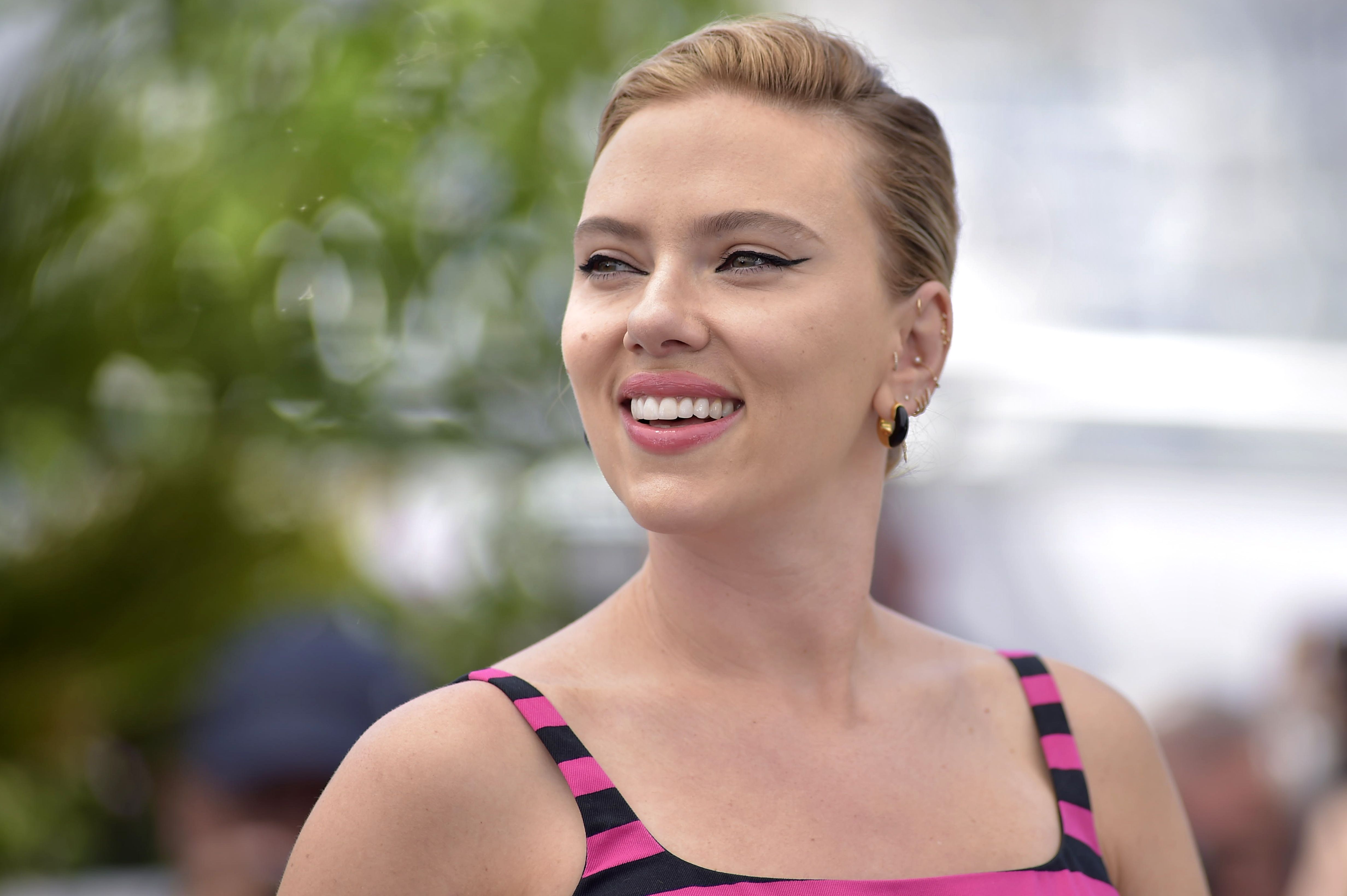 Scarlett Johansson's Cannes Look Gave Us a Great View of Her Back