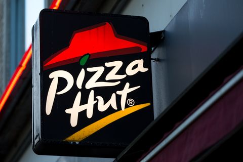 american restaurant chain and international franchise pizza