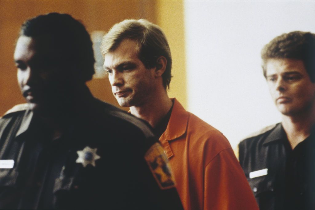 Where Is Serial Killer Jeffrey Dahmer Now? His Victims, Death