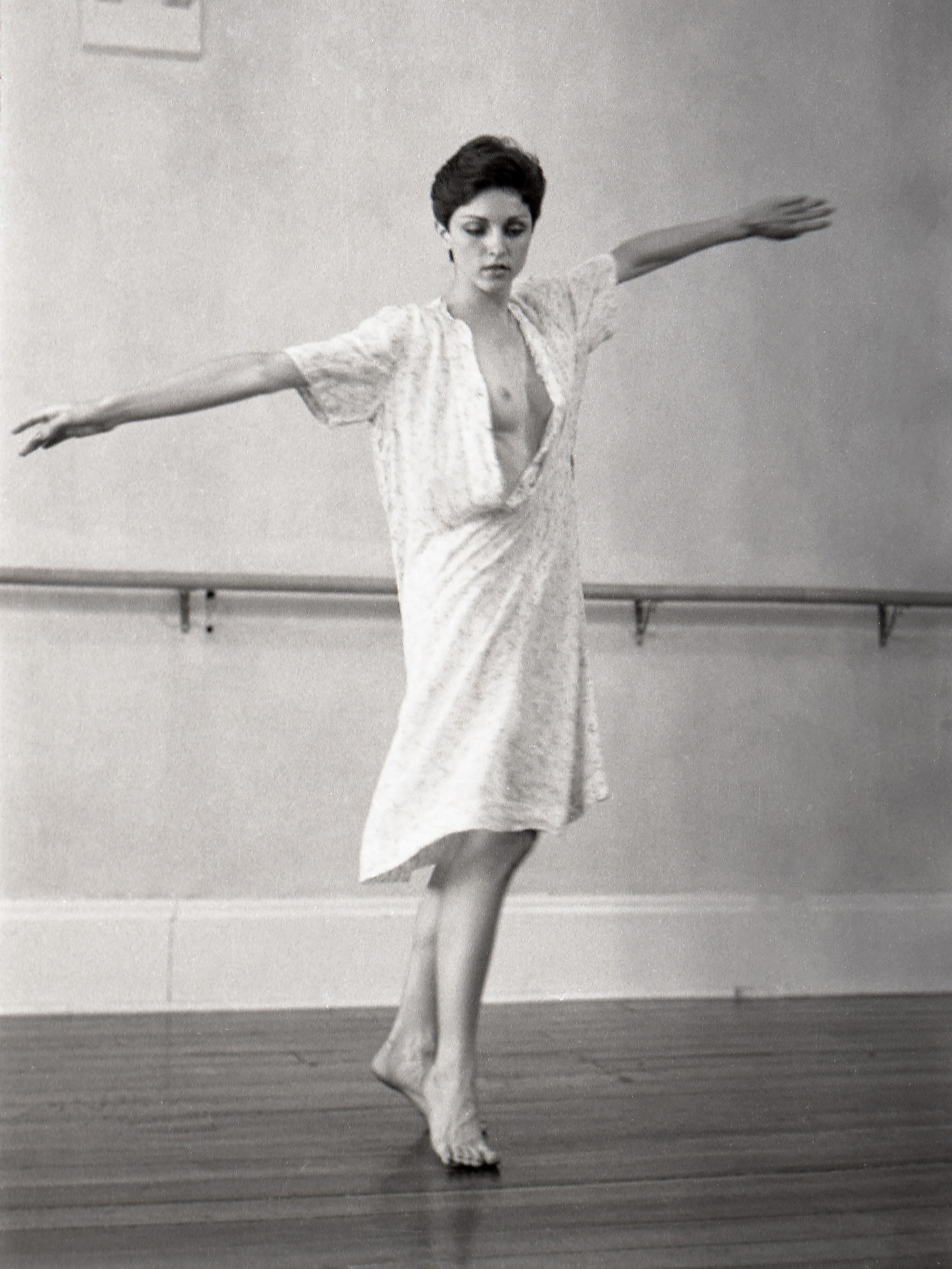 Las fotos del primer desnudo de Madonna haciendo ballet en los 70  demuestran que ella siempre marcó las reglas