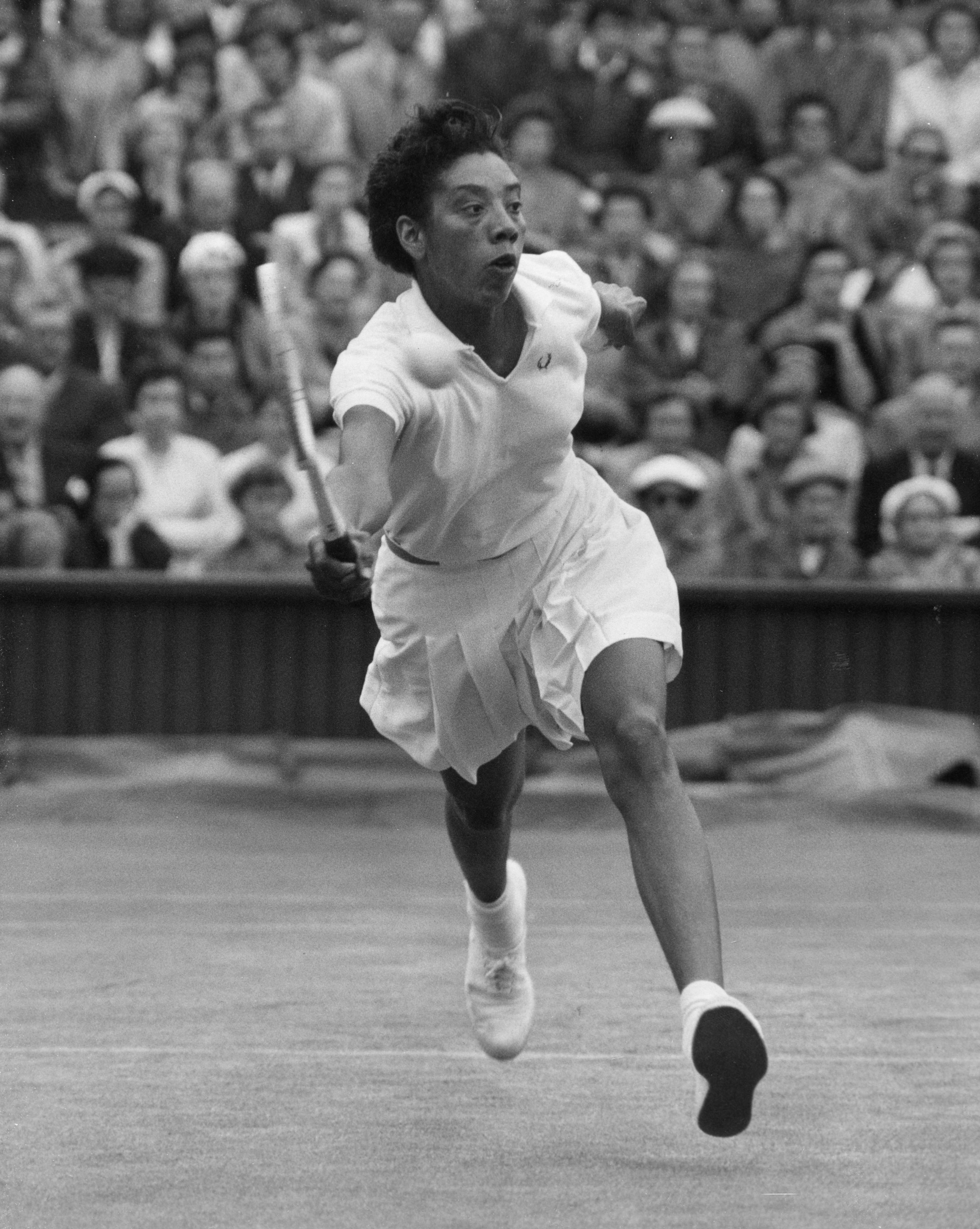 10 African American Athletes Who Broke Barriers