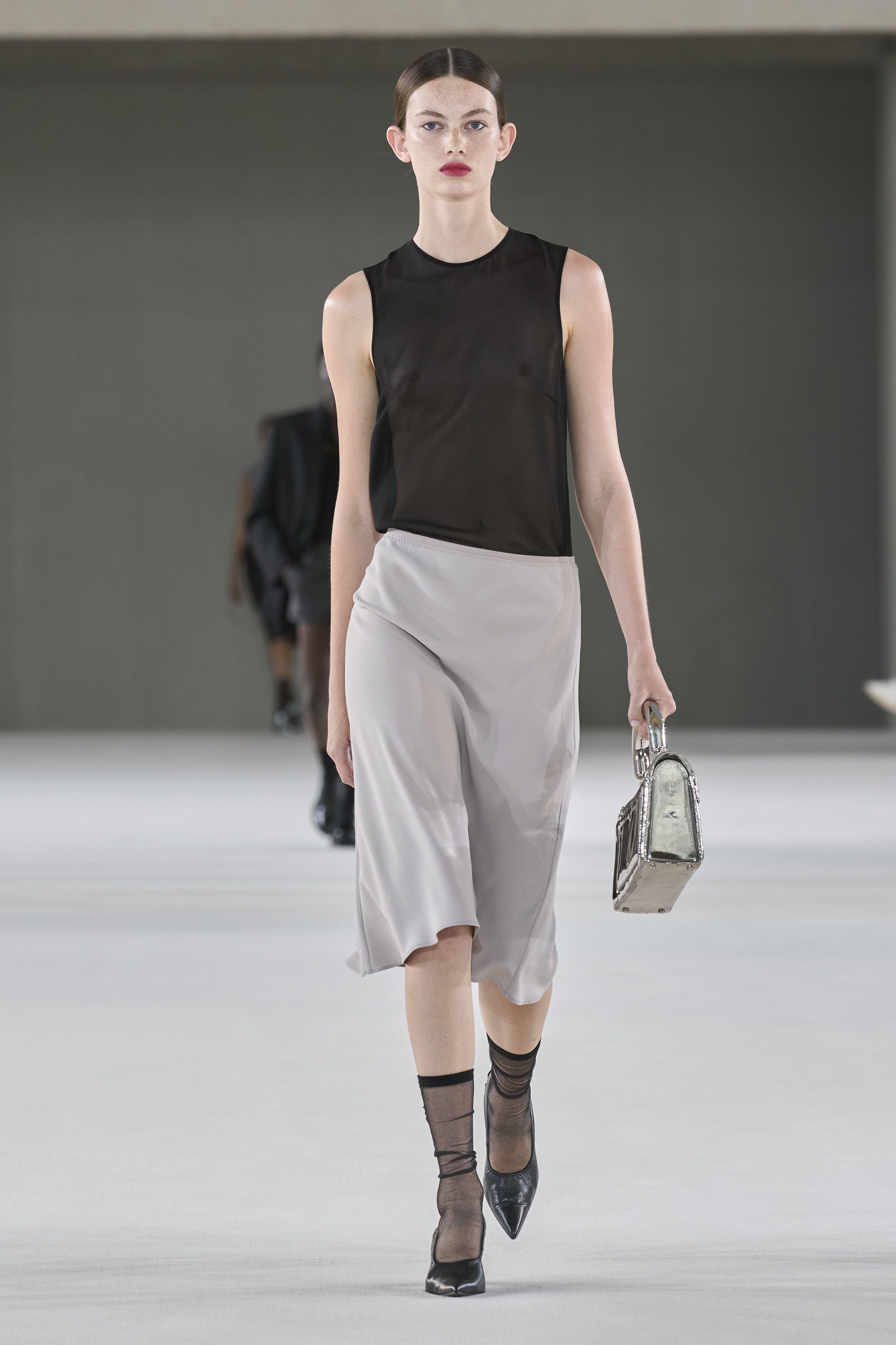 Louis Vuitton Sfilata Primavera Estate 2024: look e tendenze
