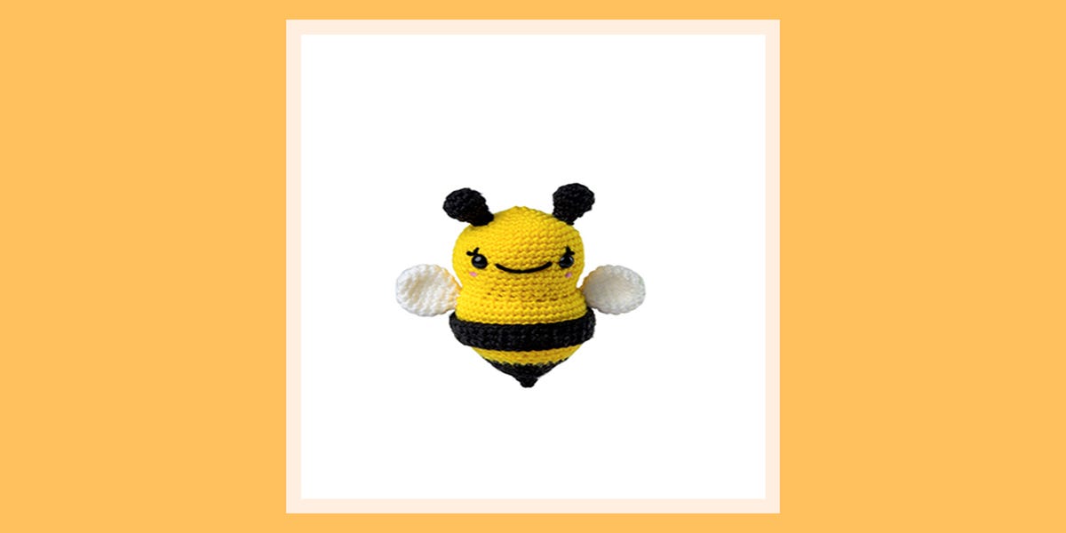 How to make an amigurumi bee