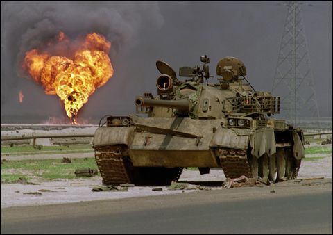 an abandoned iraqi soviet made t62 tank