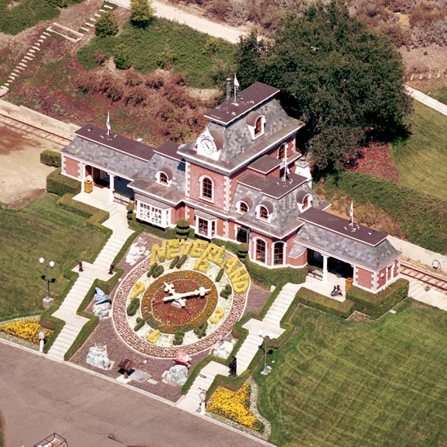 Michael Jackson's Neverland Ranch Asking Price Reduced - Details About Michael  Jackson's Home