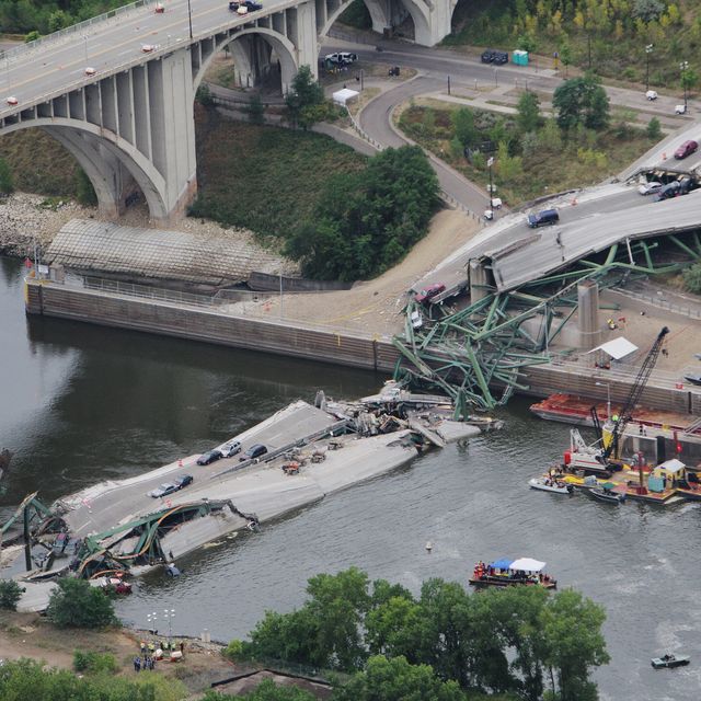 an aerial view shows the collapsed i 35w