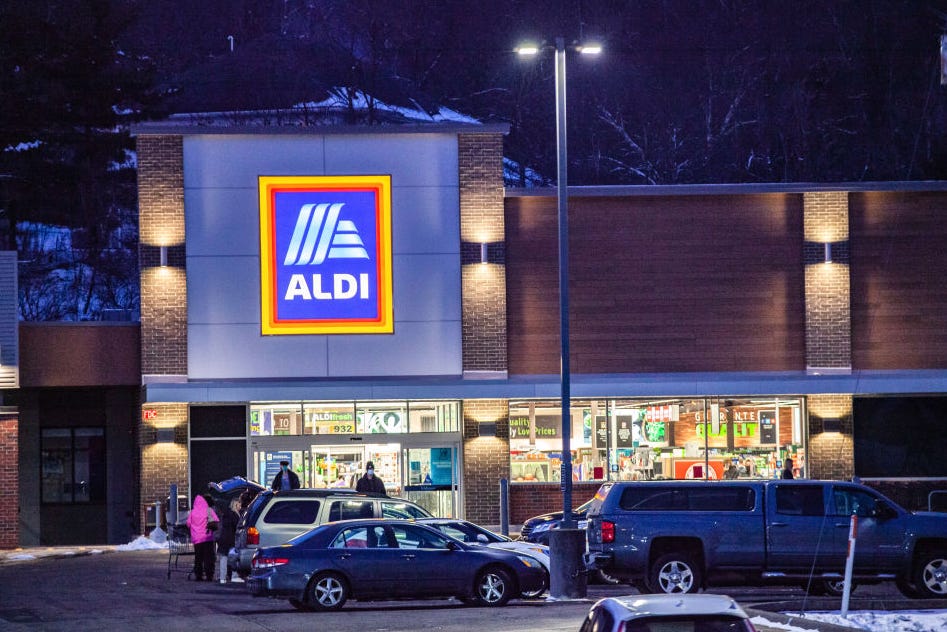 40 Shopping Tips and Tricks Every ALDI Superfan Knows 40 shopping tips and tricks every aldi superfan knows
