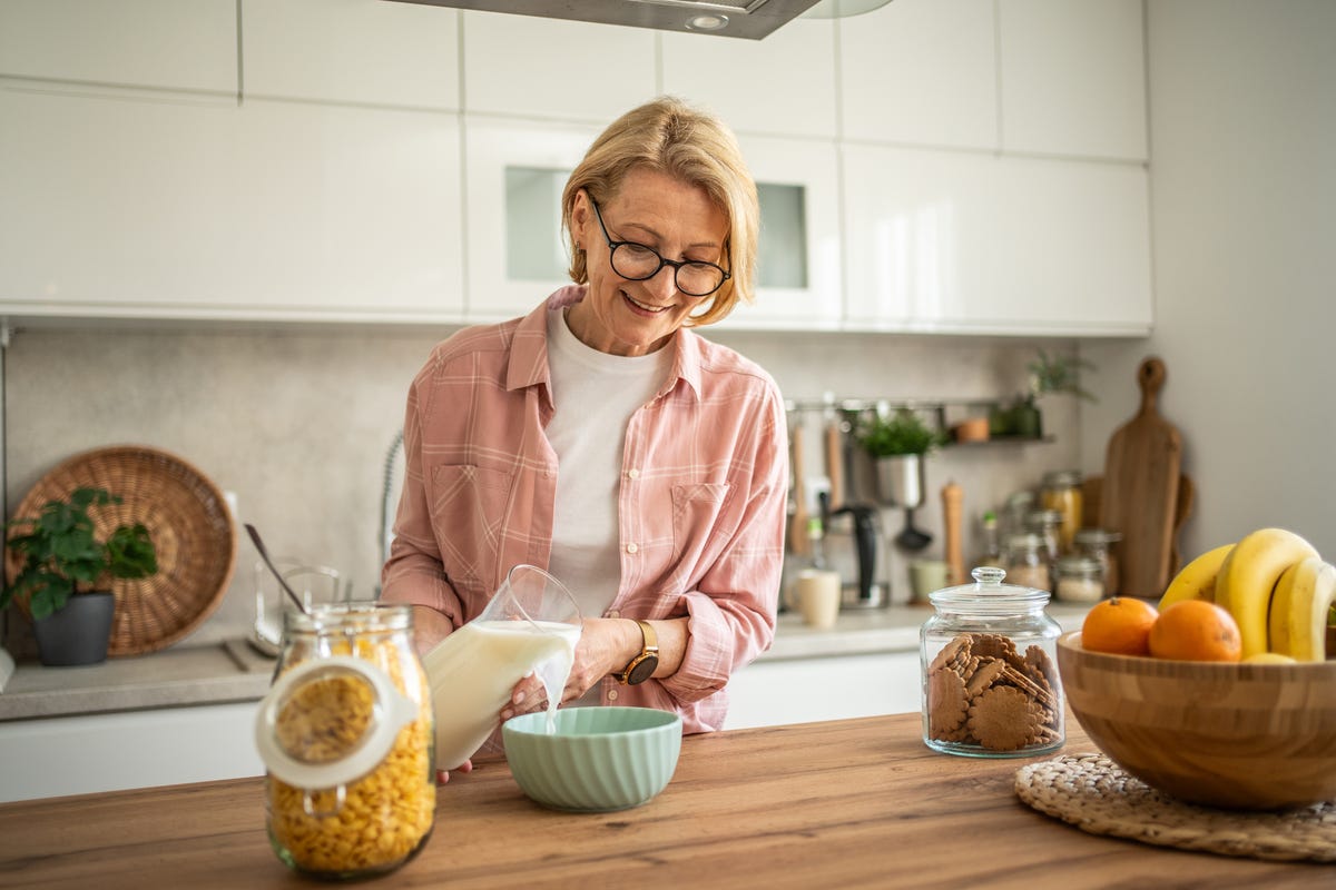 Soy dietista y este es el pan de brócoli casero que adoran las mujeres de  50 años para lidiar con la menopausia