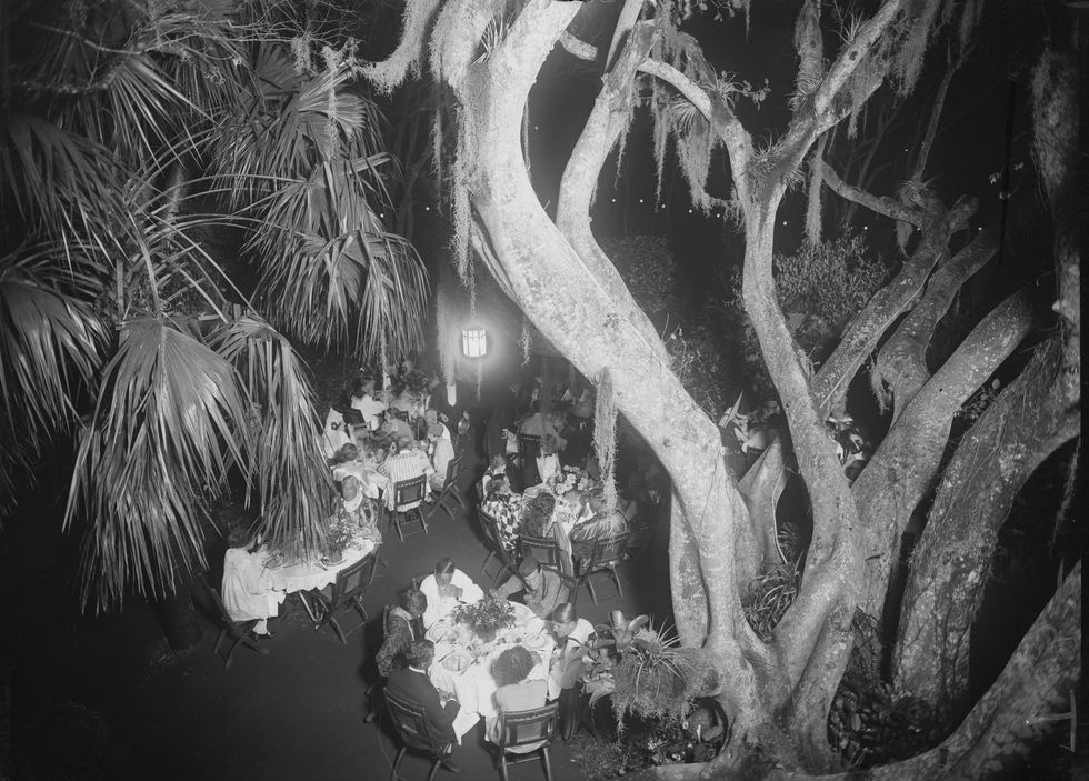 dinner party at mar a lago