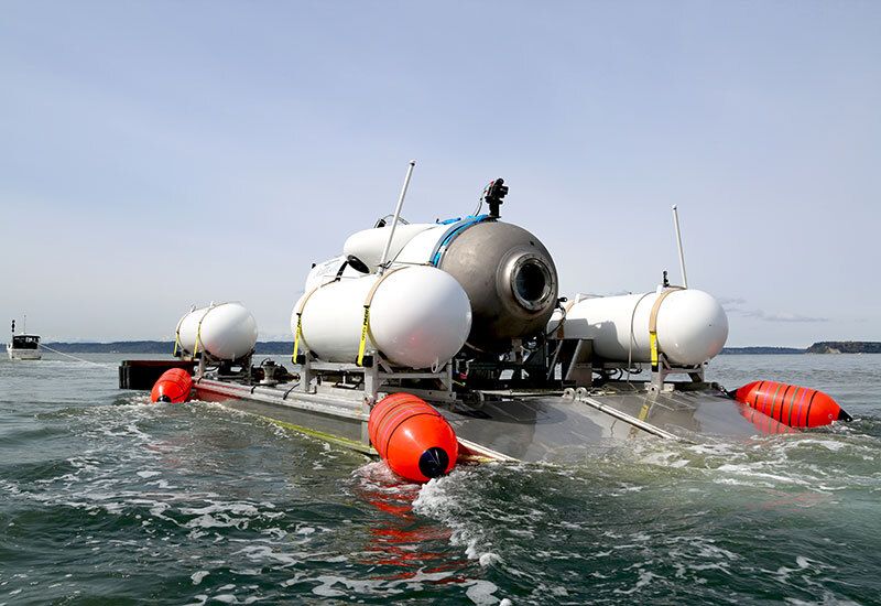 Titan di OceanGate, com'è fatto il mini-sottomarino disperso che porta i  passeggeri fino al relitto del Titanic