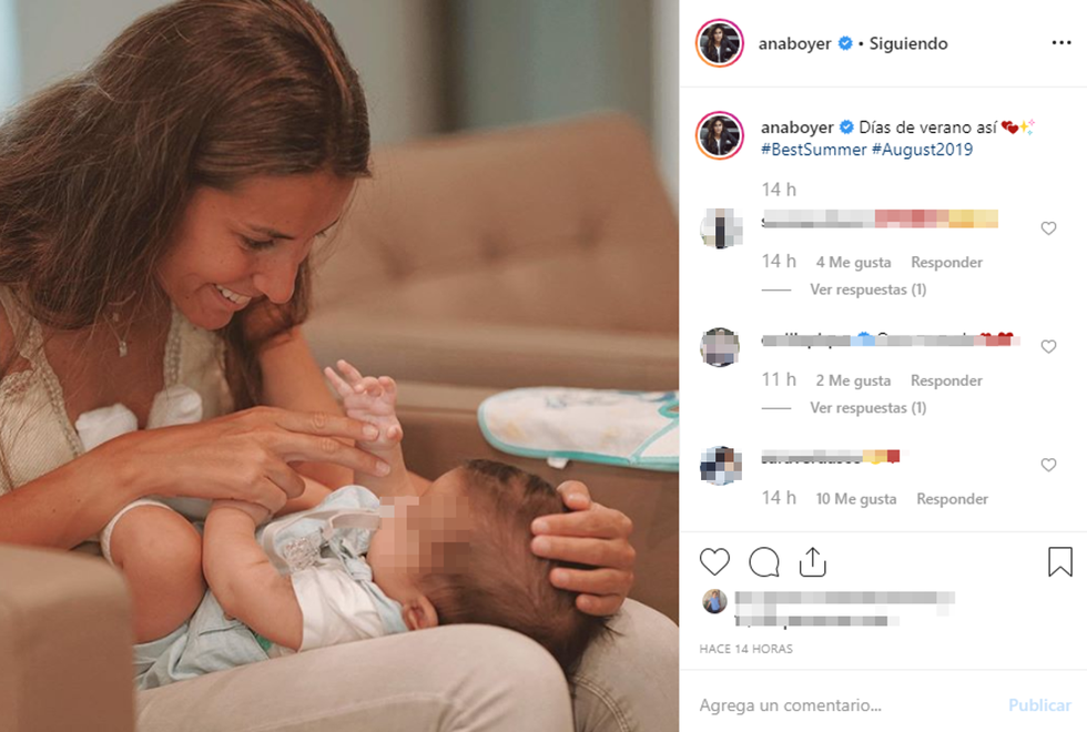 Ana Boyer con su hijo Miguel