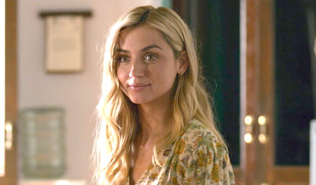 Ana de Armas, caracterizada como Carolina Larriera en el filme 'Sergio'