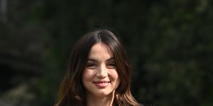 Ana de Armas, Star of 'Blonde,' Follows These Fit, Healthy Habits — Eat  This Not That