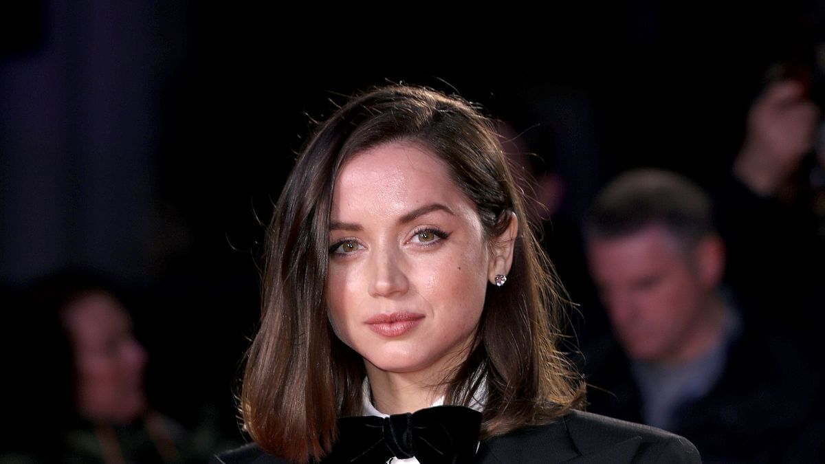 Ana De Armas' No Time To Die Role Shows What Bond's Future Should Be