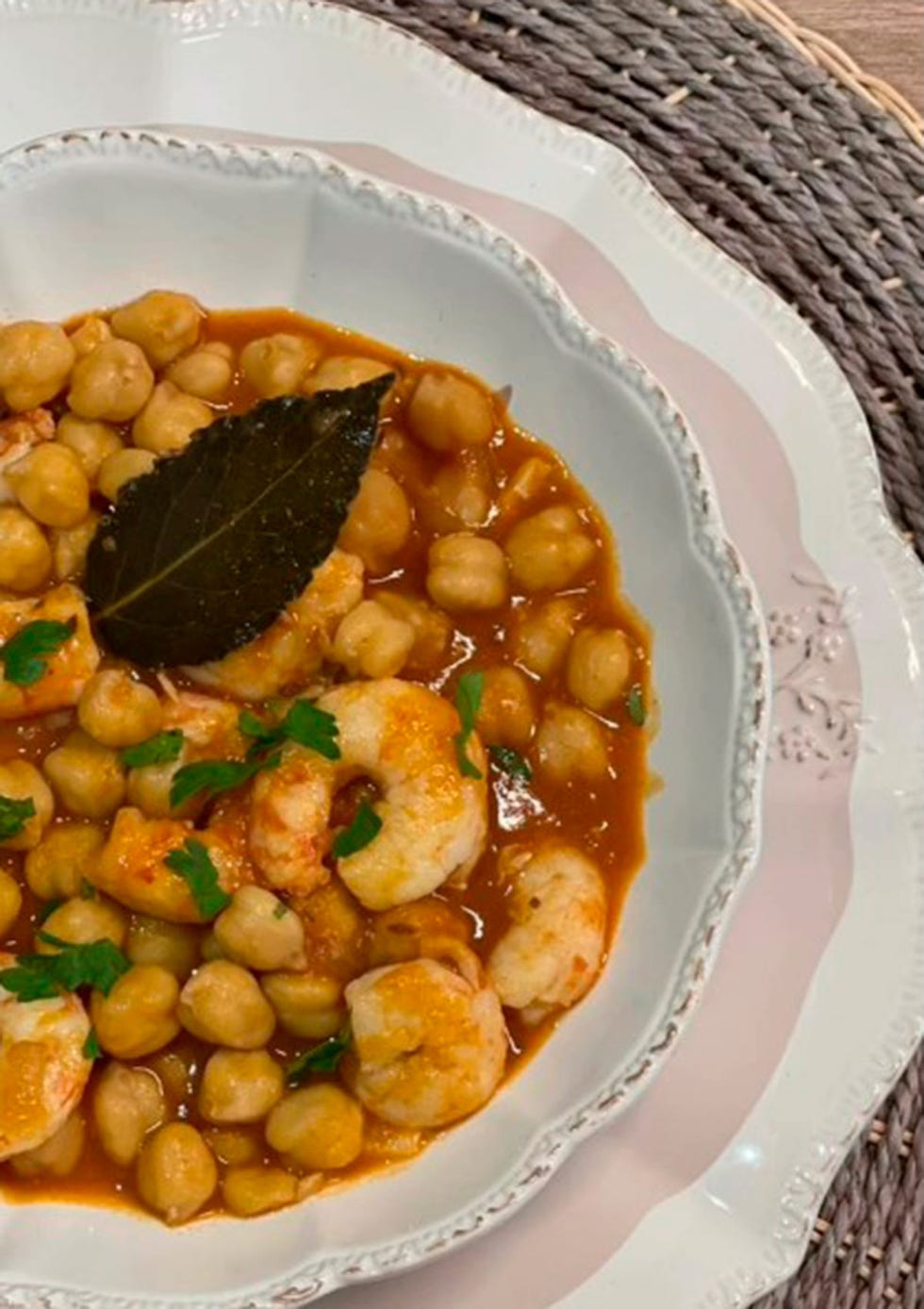 la receta más rica de ana maría aldón garbanzos con langostinos