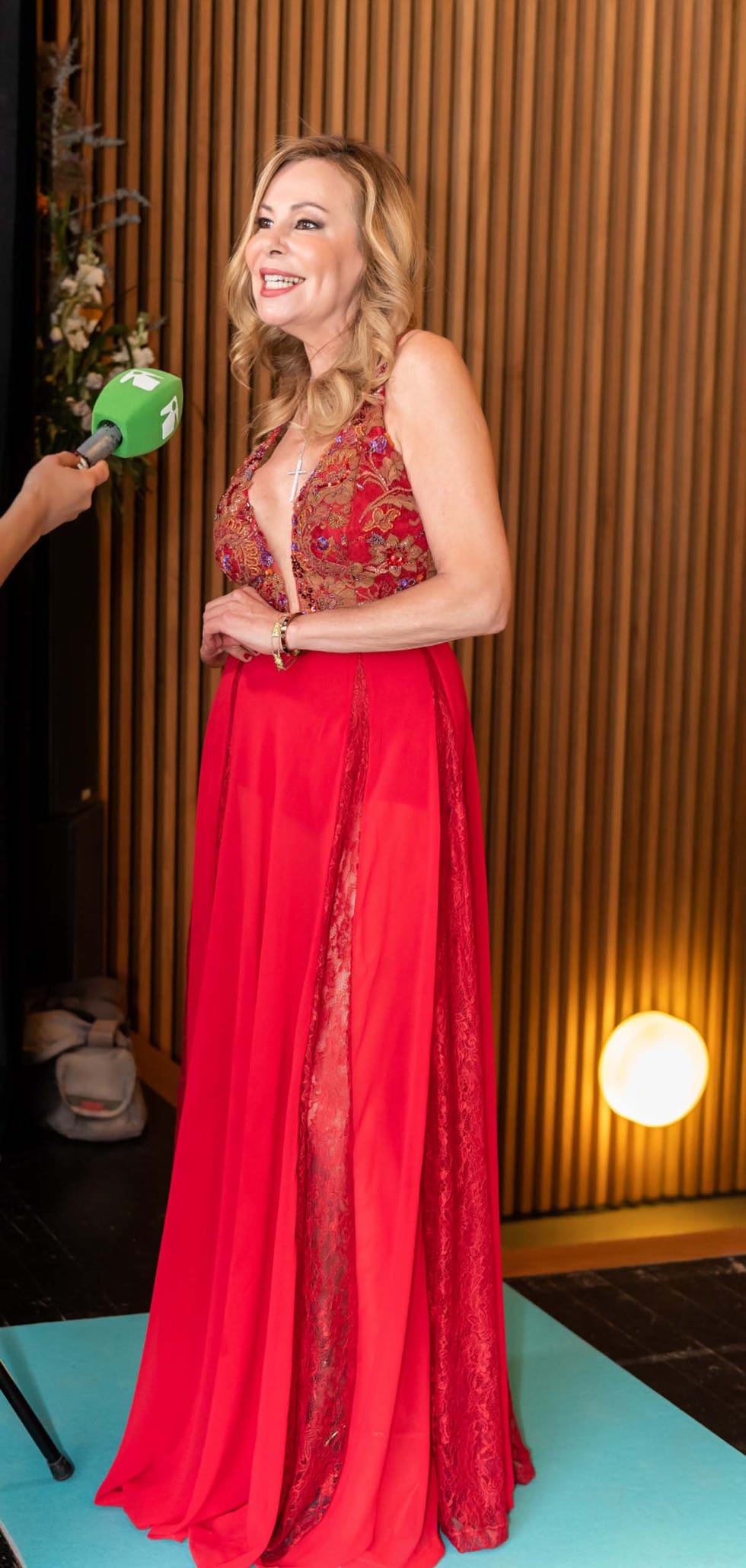 Ana Obregón desfile benéfico contra el cáncer