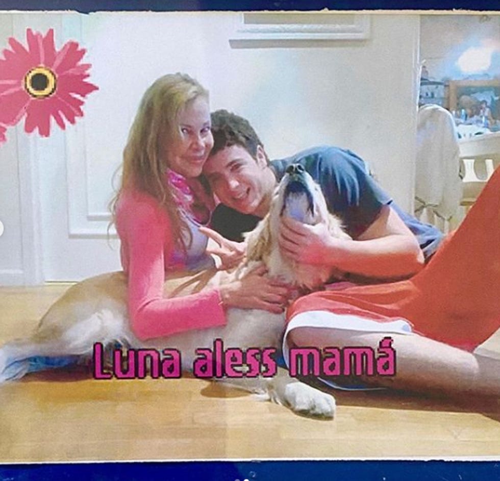 ana obregón, su hijo aless y su perrita lunita