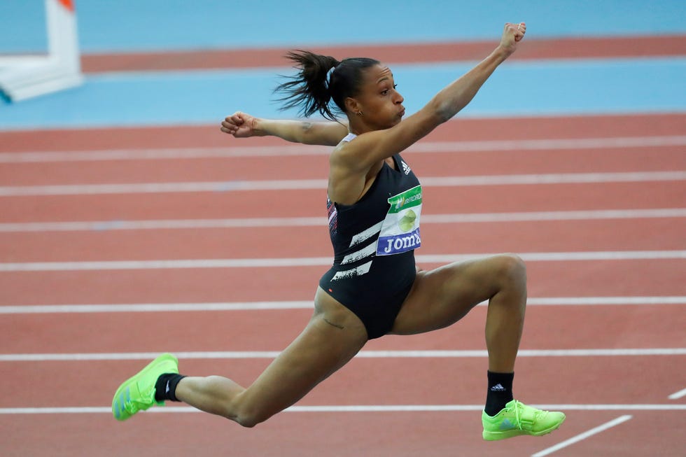 ana peleteiro compite en el mitin de miramas de francia