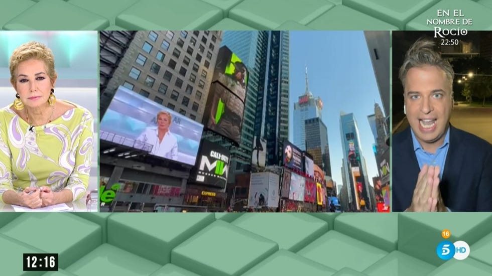 ana rosa en times square