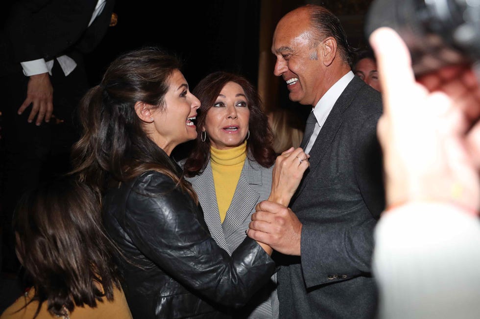 Ana Rosa, Nuria Roca y Juan Muñoz
