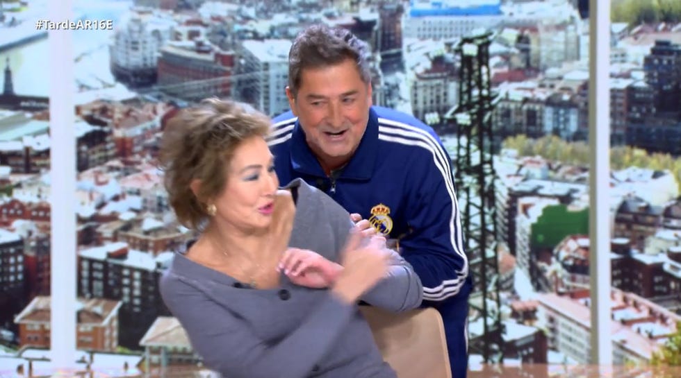 ana rosa quintana y antonio hidalgo en el plato de tardear