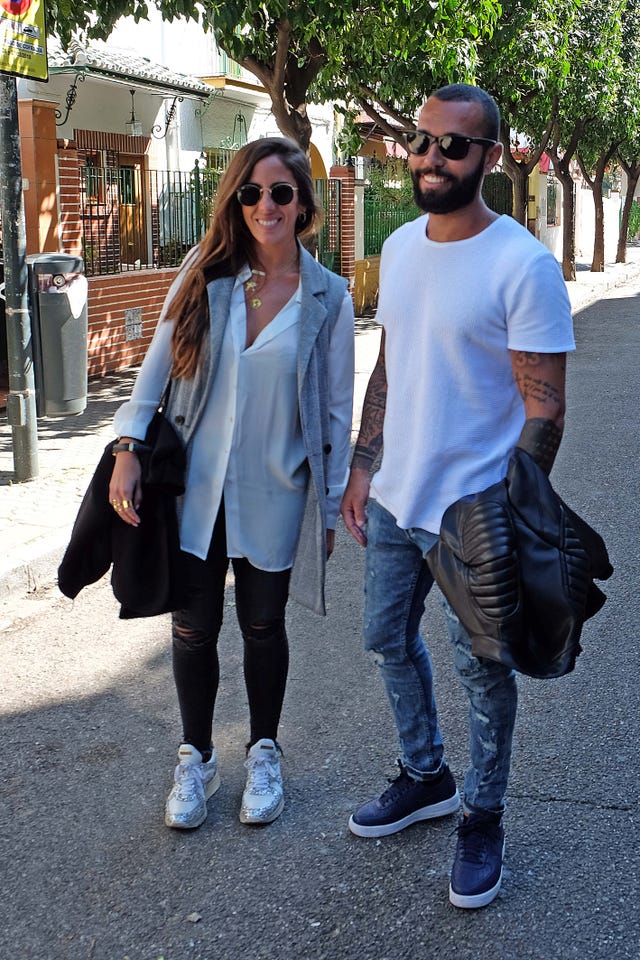 Jeans, White, Photograph, Clothing, Street fashion, Denim, Fashion, Footwear, Snapshot, Shoe, 