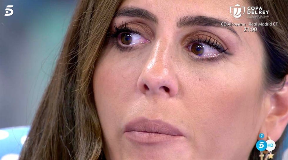 anabel pantoja llora