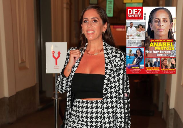 la cantante, con un traje en blanco y negro y un top negro, se separa de su marido tras cuatro años de amor