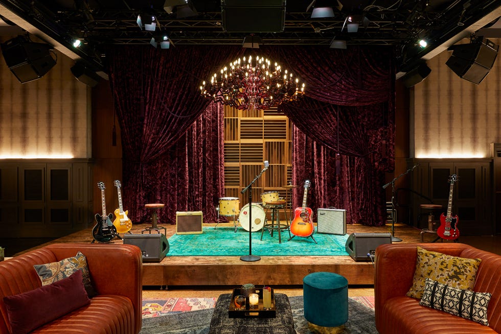 analog stage at the hutton hotel analog stage at the hutton hotel