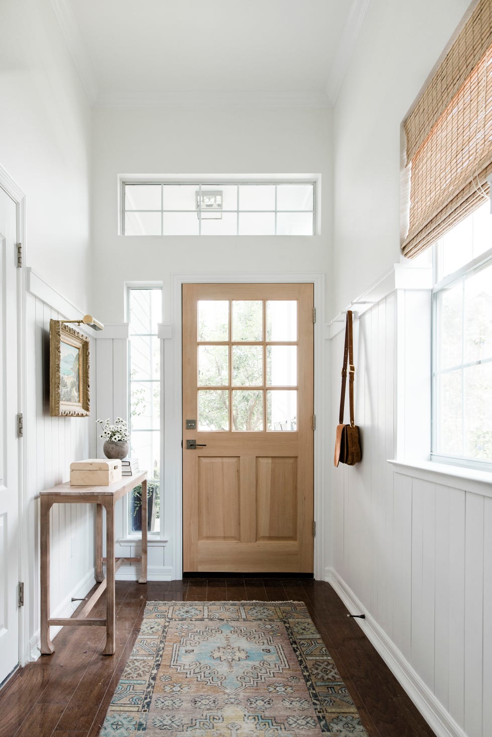 25 Small Entryway Ideas That Make a Great First Impression