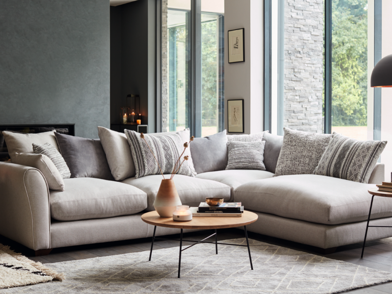 The 5 Types Of Sofa Every Family Has Owned