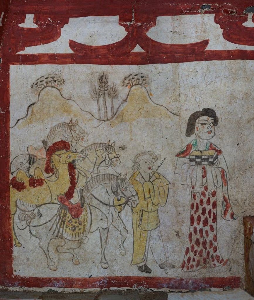 中国・唐時代の壁画に金髪男性の姿が!? 古代シルクロードの