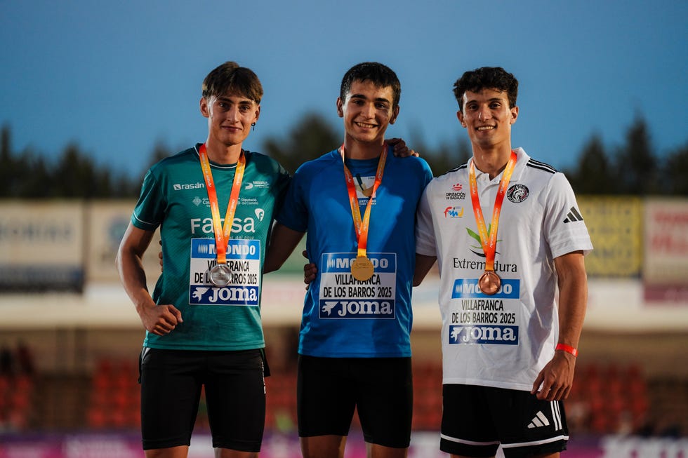 ander garaia, carlos dorado y jorge hernandez