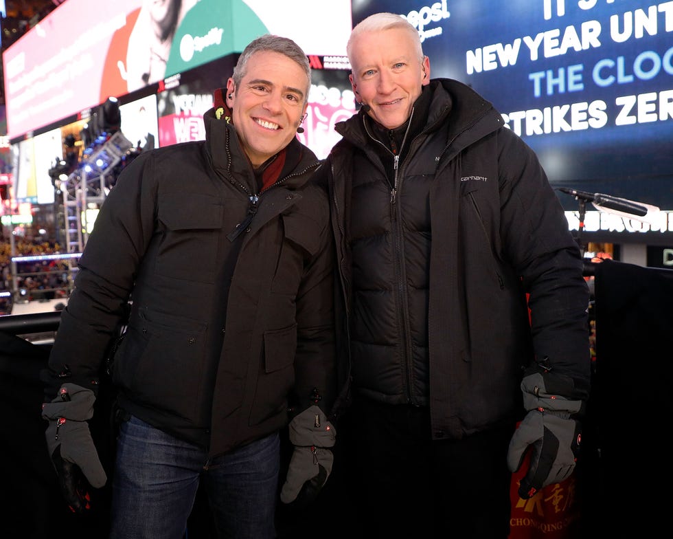 anderson cooper net worth