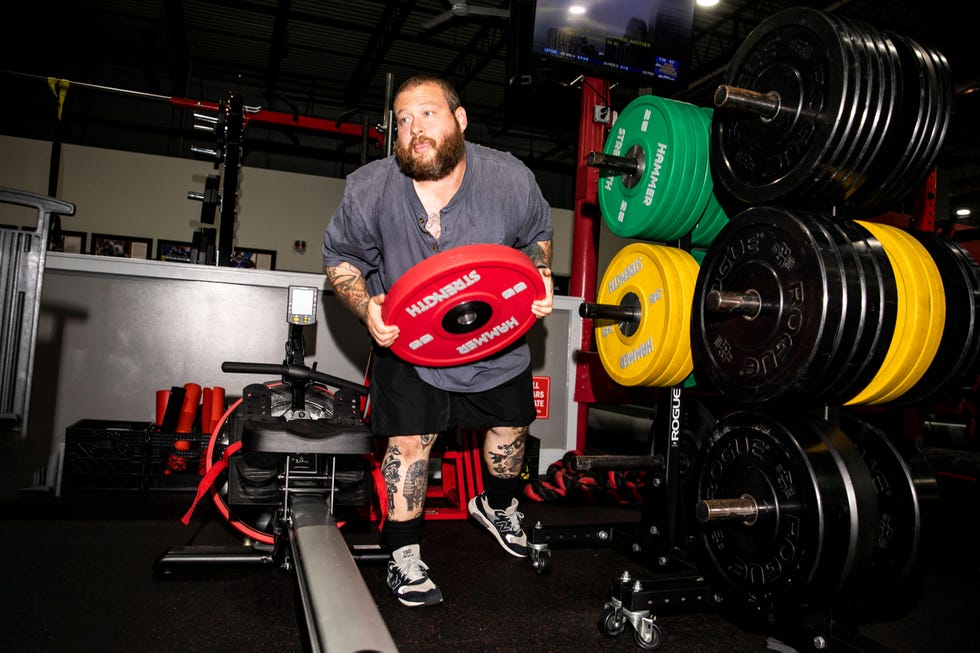 Action Bronson popping in for some work yesterday. Strong and has cardio!!  Trains hard every time!!! #workout #fuckthatsdelicious…