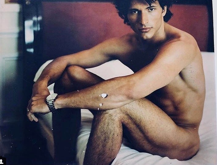 Barechested, Muscle, Model, Arm, Leg, Chest, Human body, Cool, Hand, Photography, 