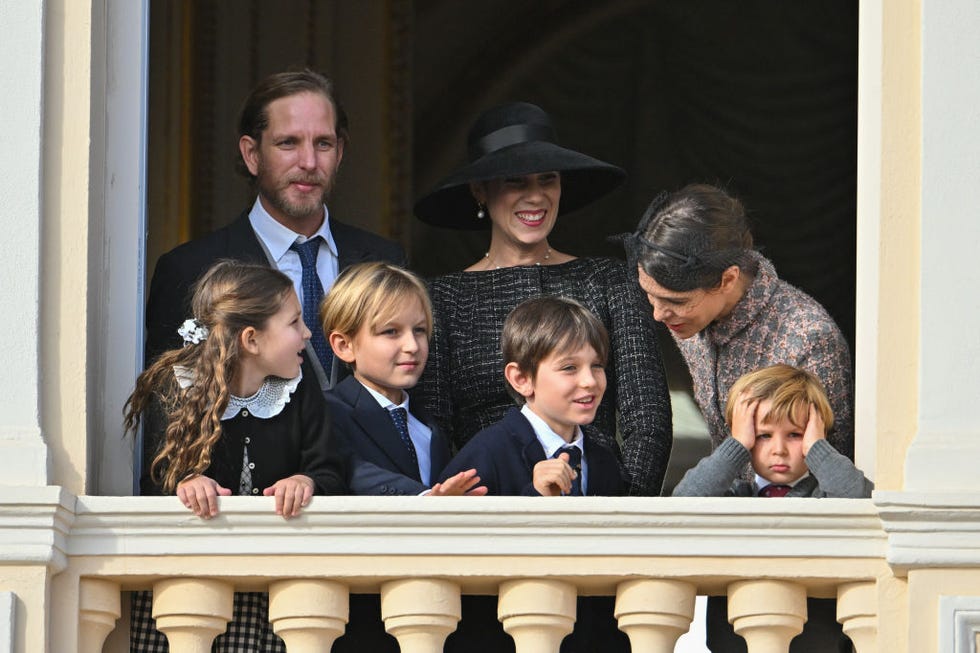 ﻿i royal babies di monaco assistono alla parata miliare dal balcone di palazzo grimaldi