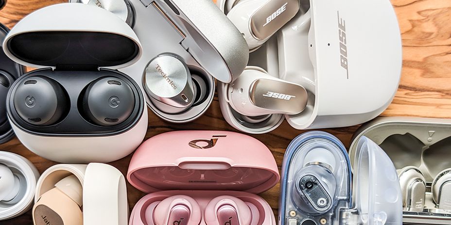 Apple AirPods Sale 2023: 8 Epic Deals to Shop Right Now