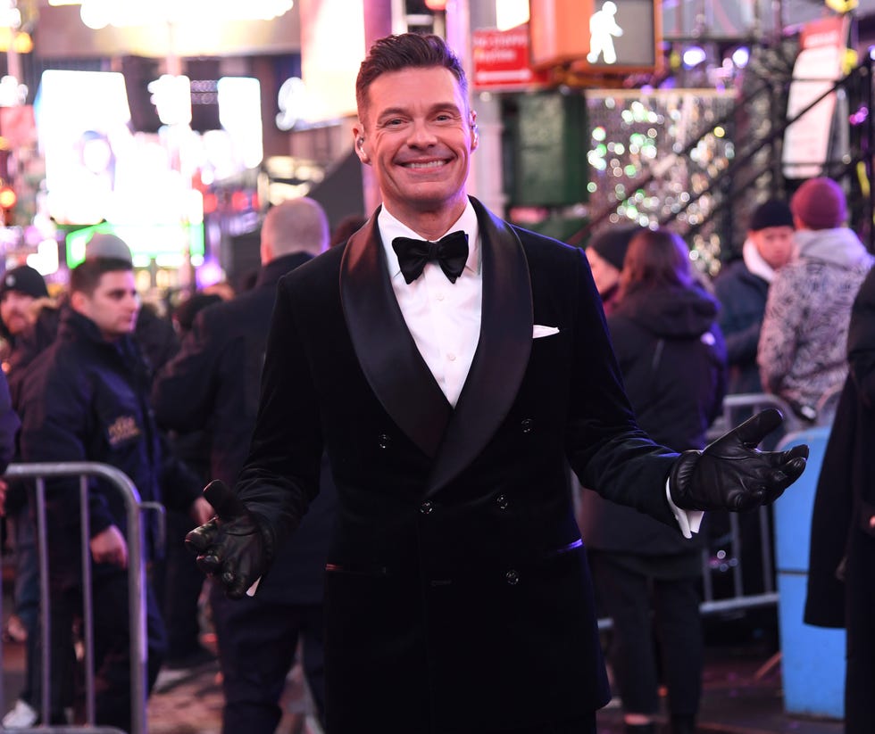 andy cohen ryan seacrest new years eve 2024