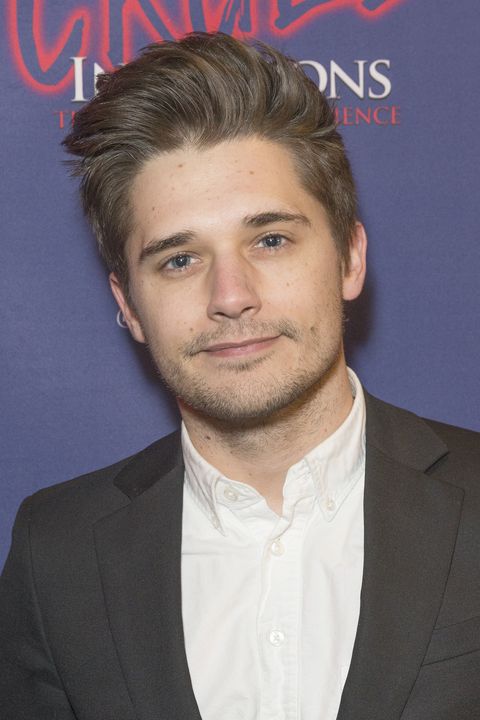 andy mientus attends opening night of cruel intentions