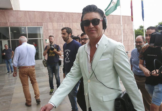 ANGEL GARO ACUDE A DECLARAR AL JUICIO POR VIOLENCIA DOMESTICA
