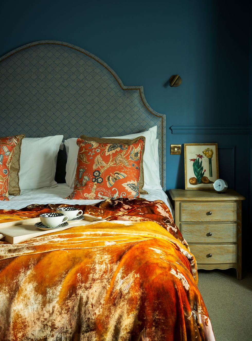 Bedroom, Bed sheet, Bedding, Bed, Furniture, Orange, Room, Bed frame, Duvet cover, Textile, 