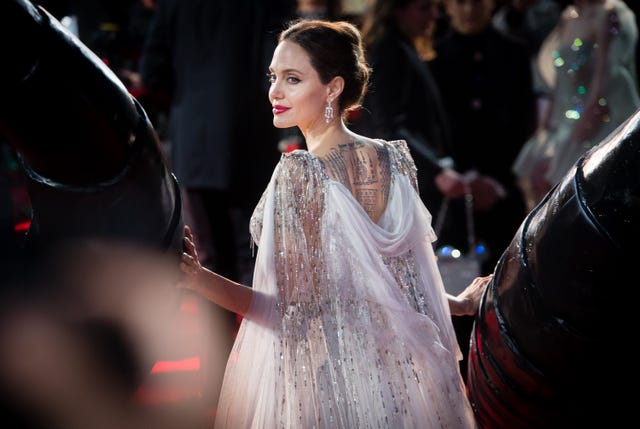 Angelina Jolie Is A High-End Fashion Chic: Know The Expensive